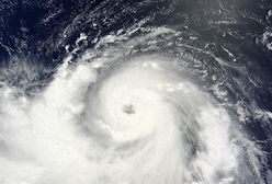 Tajfun Nakiri uderzył w Japonię