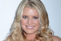 Jessica Simpson: Gwiazda postanowiła zmniejszyć swój biust!