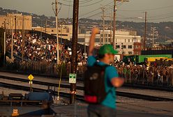 Port w Oakland unieruchomiony przez demonstrantów