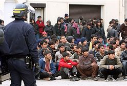 Pasażer jechał na dachu 300 km na godzinę