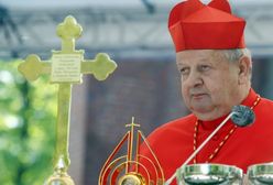 Kardynał Dziwisz staje w obronie Telewizji Trwam