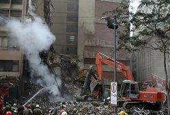 14 ofiar pod gruzami biurowców, nadal szukają 20 osób