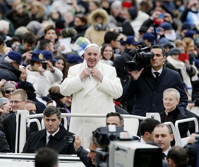 Papież Franciszek wyraził solidarność z chorymi na AIDS