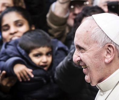 Papież złożył na audiencji wiernym życzenia pogody ducha i pokoju