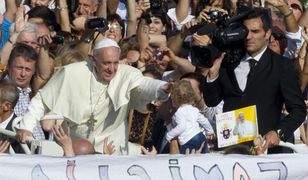 Ponad 10 mln ludzi obserwuje profil papieża Franciszka na Twitterze