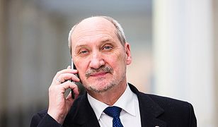 Lektura obowiązkowa ministra Macierewicza
