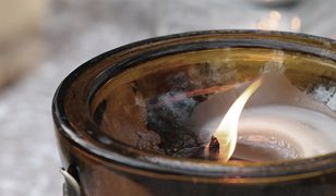 Znicze i krzyże pamięci ofiar wypadków na Jurze Krakowsko-Częstochowskiej