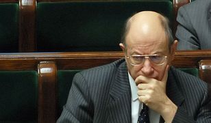 Burza po plotce o dymisji ministra Jacka Rostowskiego. "Bez niego tonęlibyśmy w bagnie"