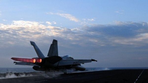 USA zwiększyły liczbę myśliwców i okrętów w rejonie Zatoki Perskiej