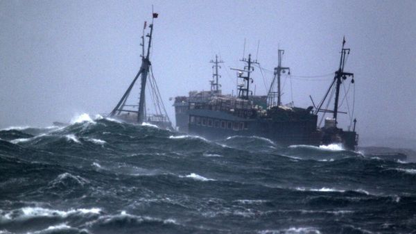34 rybaków zaginęło na wodach w pobliżu koreańskiej wyspy Czedżu