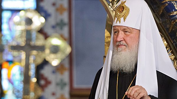 Cyryl I w czasie wizyty w soborze św. Trójcy w Hajnówce