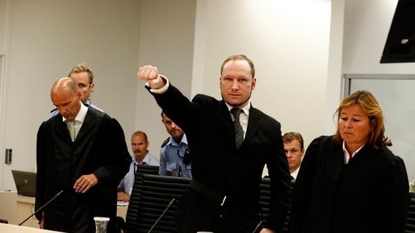 Anders Breivik po ogłoszeniu wyroku