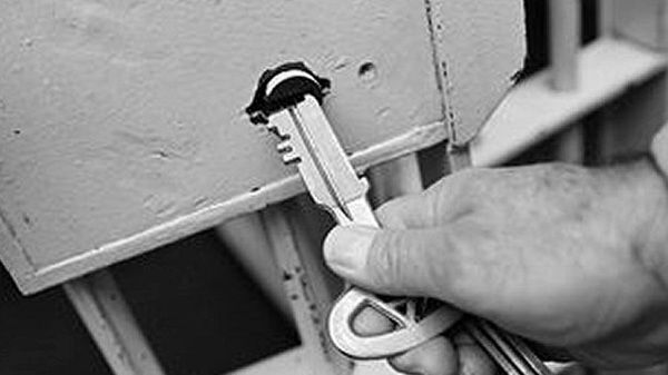 Zabił kolegę z celi, z litości