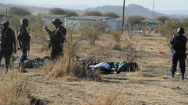 Policja w RPA otworzyła ogień do uzbrojonych w maczety i kije górników