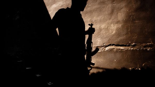 Rebelianci coraz skutecznie atakują siły rządowe