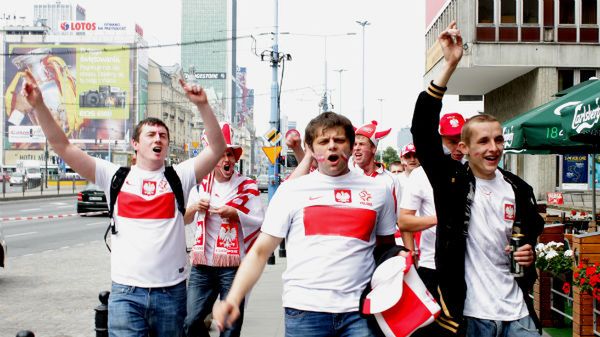 Do Warszawy zjechały tłumy kibiców