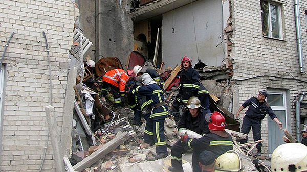 Akcja straży w Łucku na Ukrainie