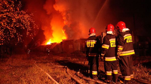 Pożar hali w Czempinie