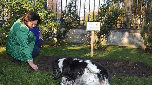 Anna Komorowska i suczka pary prezydenckiej Draka
