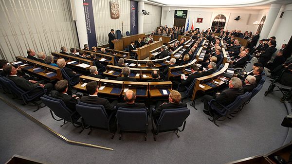 Senat ma mniej pieniędzy na polonijne organizacje