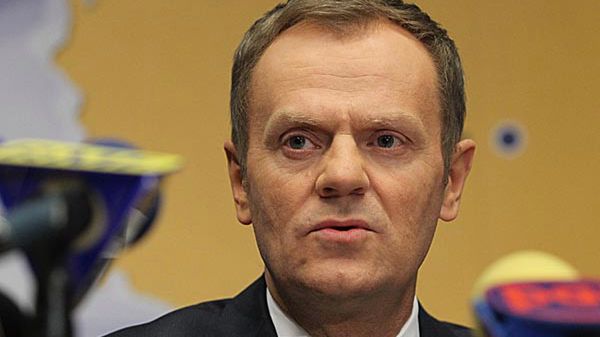 Premier RP Donald Tusk podczas konferencji prasowej w Brukseli