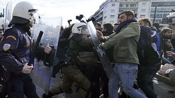 Zamieszki w Atenach 11 lutego