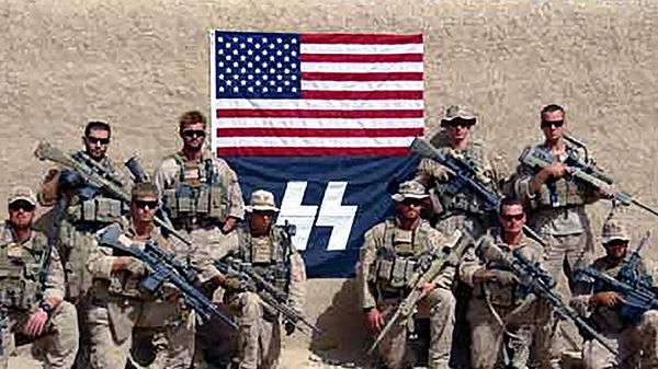 Kontrowersyjne zdjęcie marines wywołało burzę w USA