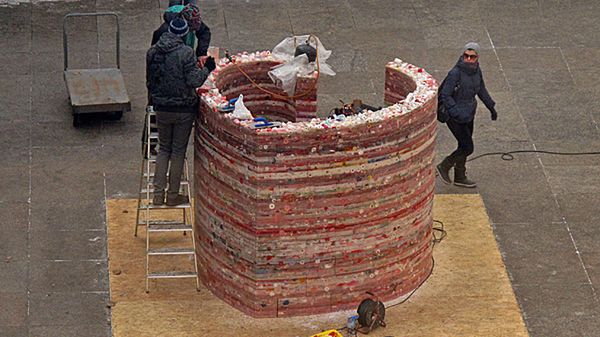 Serce z wosku ku czci Vaclava Havla