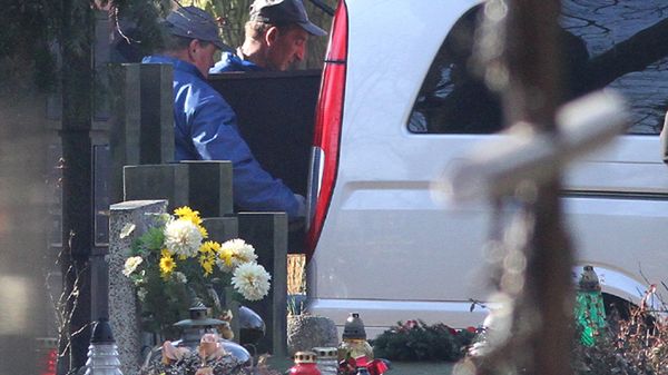 Ekshumacja ciała Janusza Kurtyki