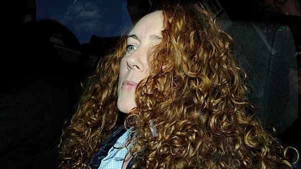 Wśród zatrzymanych jest b dyrektor wykonawcza News International, Rebeka Brooks?