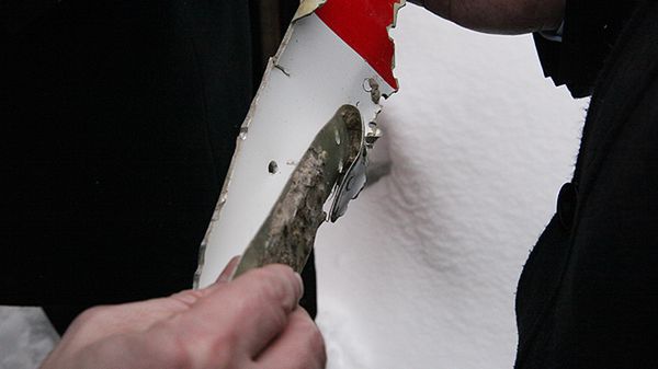 Fragment samolotu, który zobaczyła w garażu w Smoleńsku polska delegacja