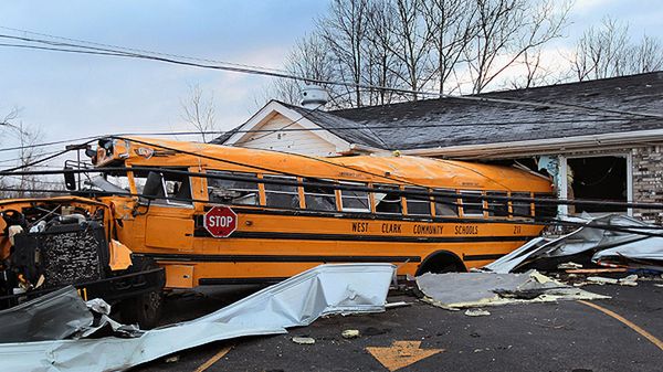 Zniszczenia w Henryville