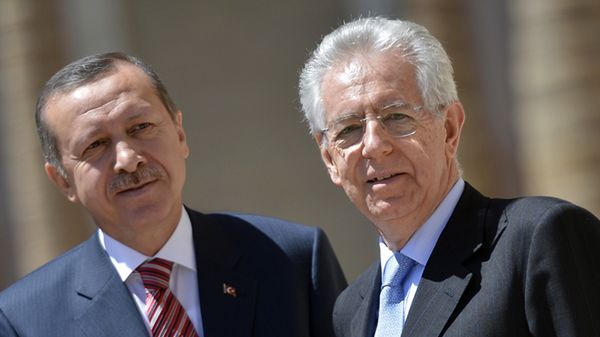 Recep Tayyip Erdogan i Mario Monti