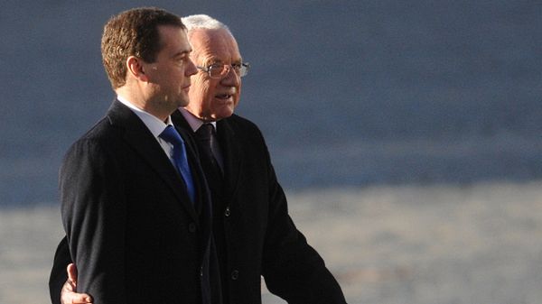 Dmitrij Miedwiediew i Vaclav Klaus