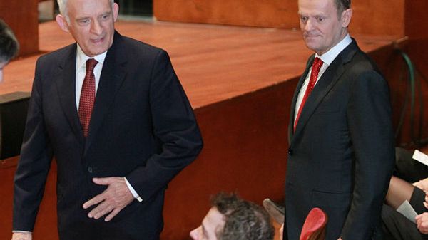 Premier Donald Tusk i Jerzy Buzek
