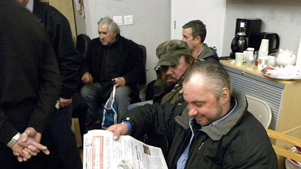 Bezdomny imieniem Ryszard na spotkaniu opłatkowym na Greenpoincie