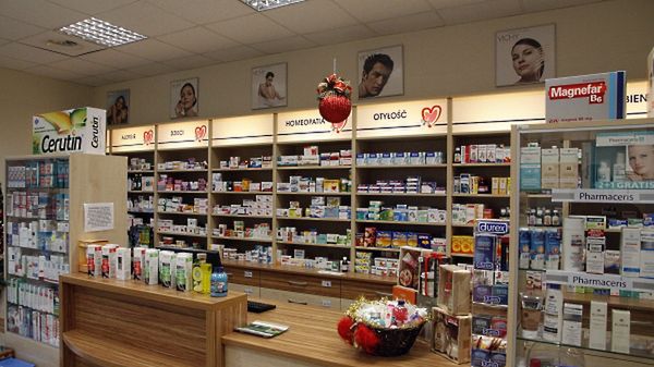 Jedna z aptek w Szczecinie
