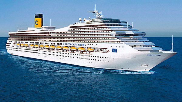 Włoski statek wycieczkowy Costa Concordia