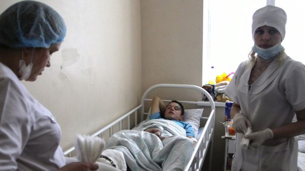 Ranni chłopcy w szpitalu w Doniecku