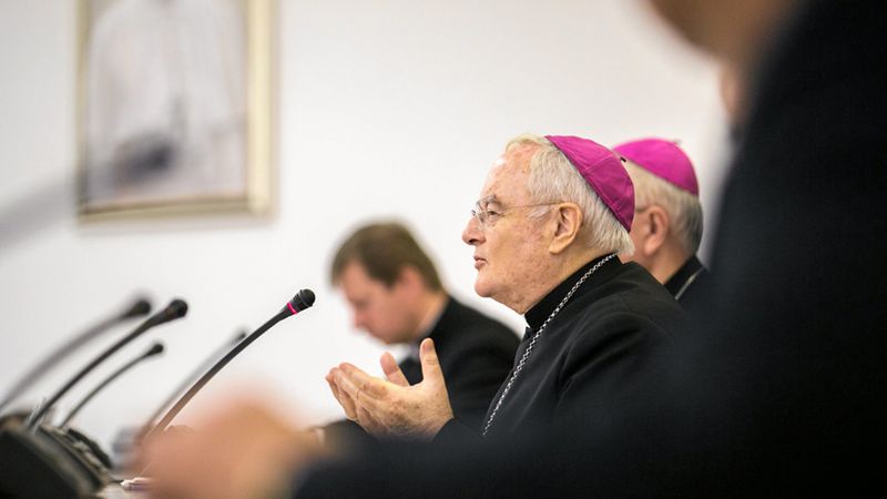 Abp Henryk Hoser