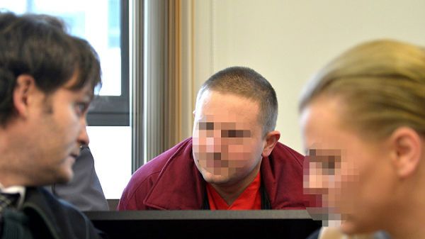 Szef Amber Gold Marcin P., jego żona Katarzyna oraz obrońca, mecenas Łukasz Daszuta w sądzie