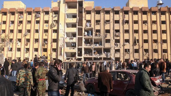 Budynki uniwersytetu, które ucierpiały wskutek zamachu