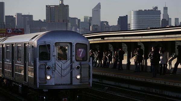 Policjant z Polski został postrzelony w nowojorskim metrze