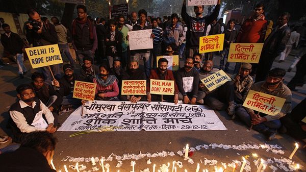 Na ulice wyszły setki osób domagających się surowszych kar dla gwałcicieli