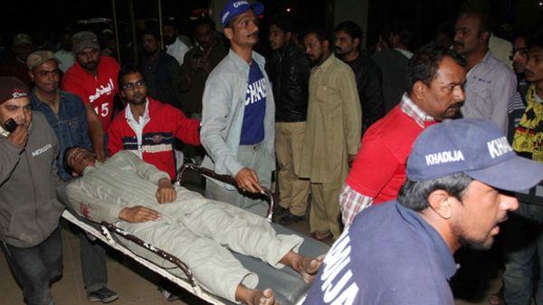 Ofiara zamachu w Karaczi