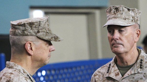 Gen. John Allen i gen. John Dunford