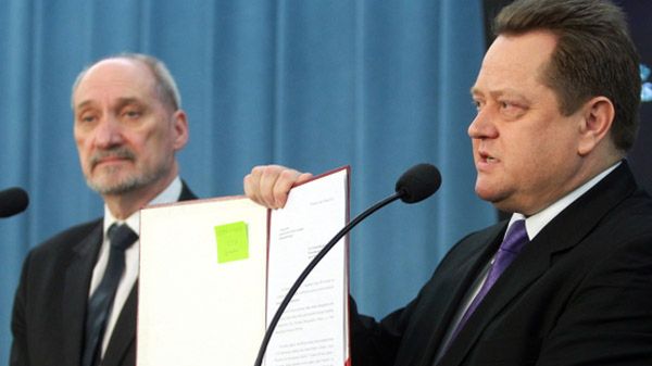 Antoni Macierewicz i Jarosław Zieliński z PiS