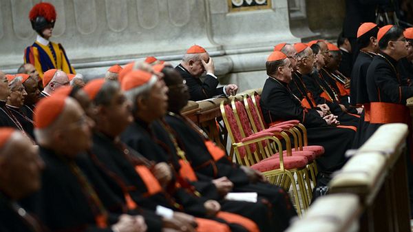 Wszyscy kardynałowie-elektorzy są już w Watykanie