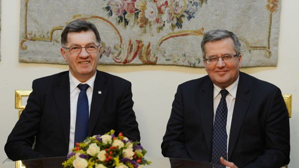 Prezydent RP Bronisław Komorowski z premierem Litwy Algirdasem Butkevicziusem