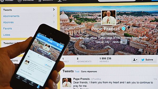 Pierwszy wpis Franciszka na Twitterze